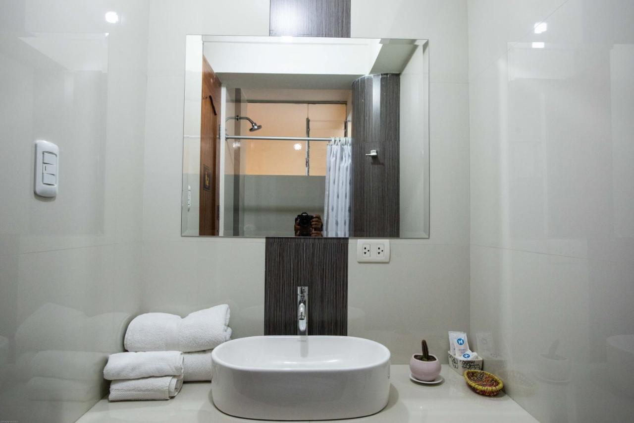Hotel Quenas 3*
