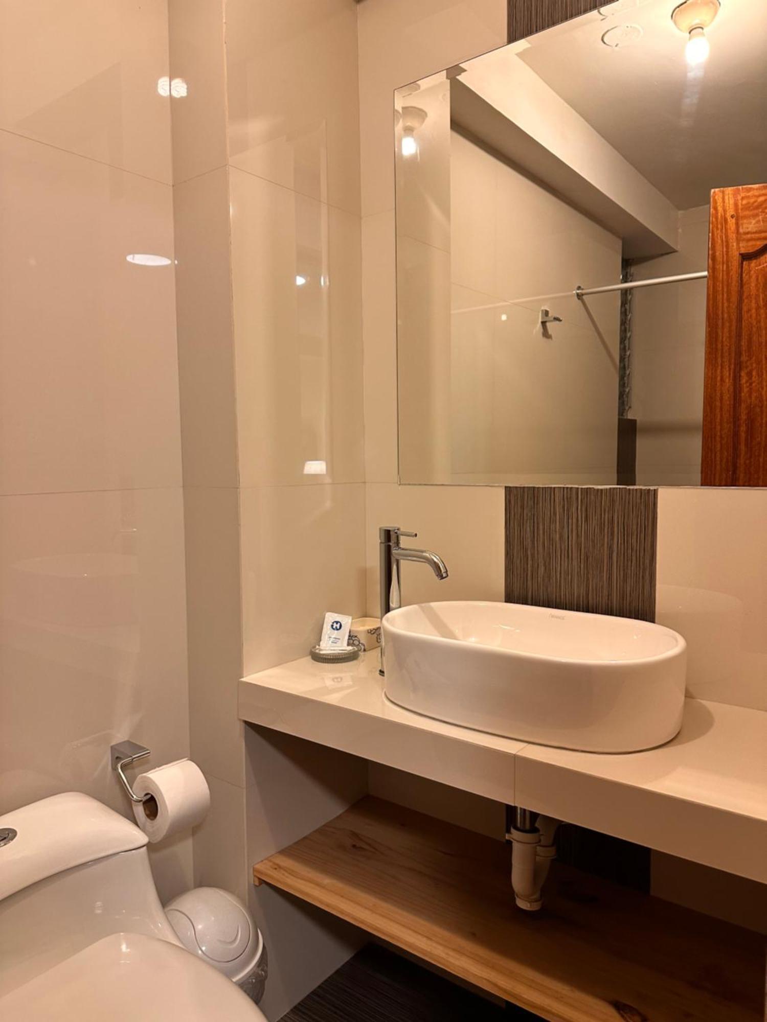 Hotel Quenas 3*